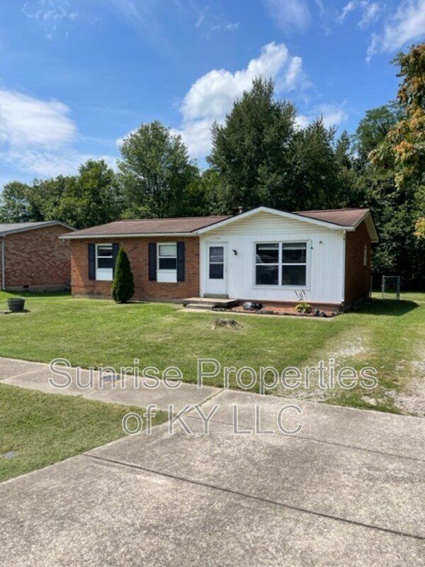 Building Photo - 6704 Rebecca Ln