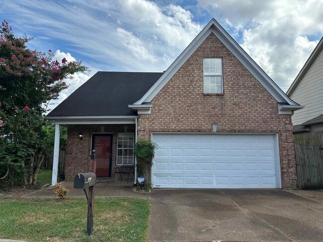 Primary Photo - 9163 Berry Garden Cir S