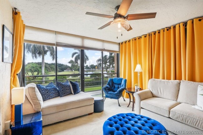 Building Photo - 7153 Promenade Dr