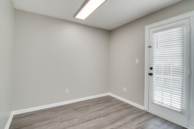 Building Photo - 4035 Calypso Dr