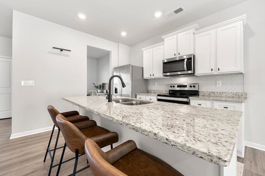 Building Photo - 4316 Mallory Ct