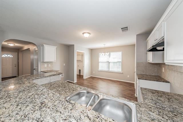 Building Photo - 1766 Pioneer Way