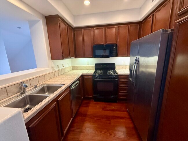 Building Photo - 14 Arabis Ct