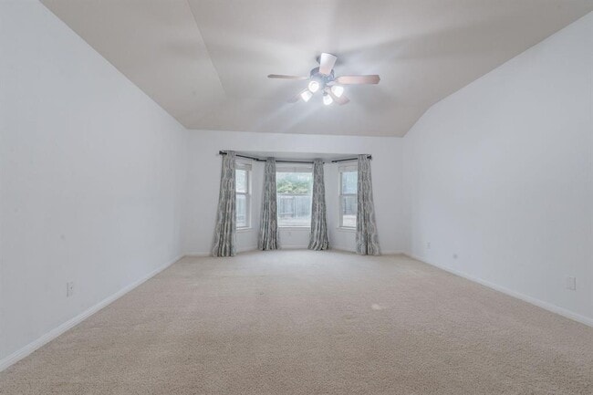 Building Photo - 9408 Castle Pines Dr