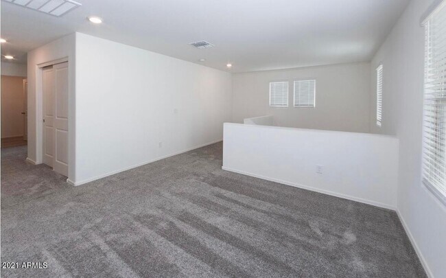 Building Photo - 7259 N 125th Dr