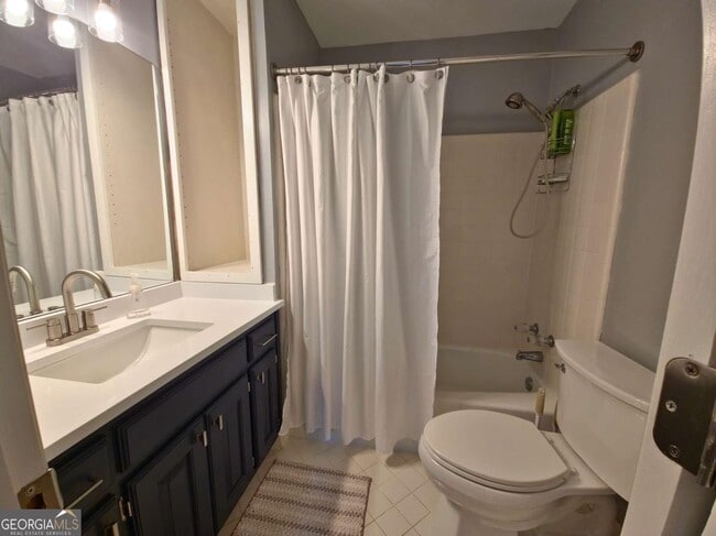 Building Photo - 9373 Kingston Crossing Cir