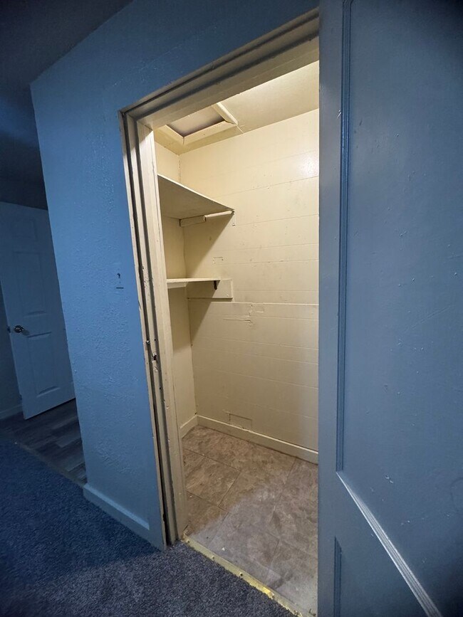Building Photo - Spacious home in Clyde