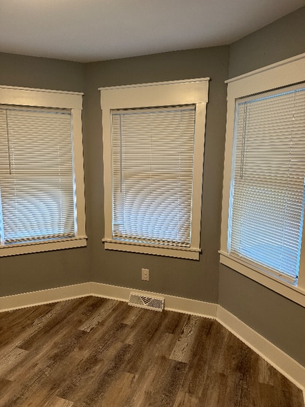 Building Photo - 107 S Belvedere Ave