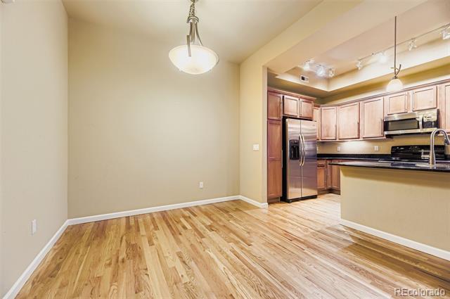 Building Photo - 7865 Vallagio Ln