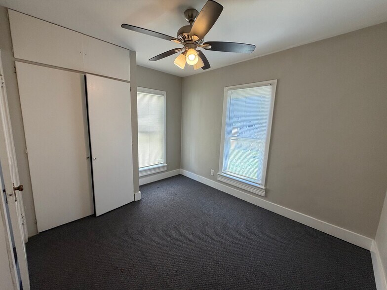 Building Photo - 2748 11th Avenue C