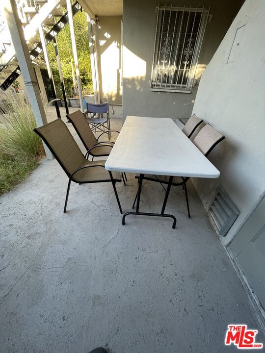 Building Photo - 4010 W Adams Blvd