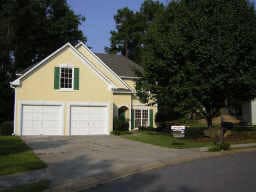 Building Photo - 2805 Parliament Cir