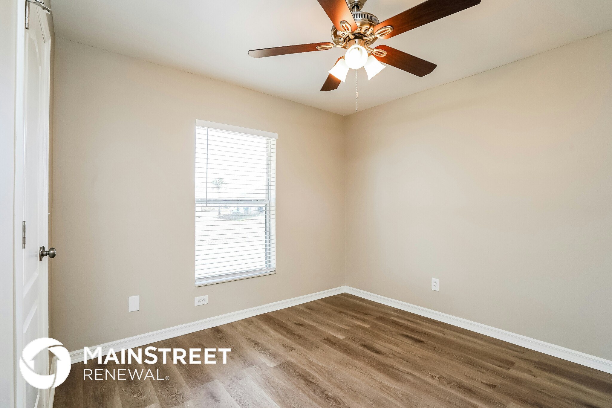 Building Photo - 113 NW 29th Terrace