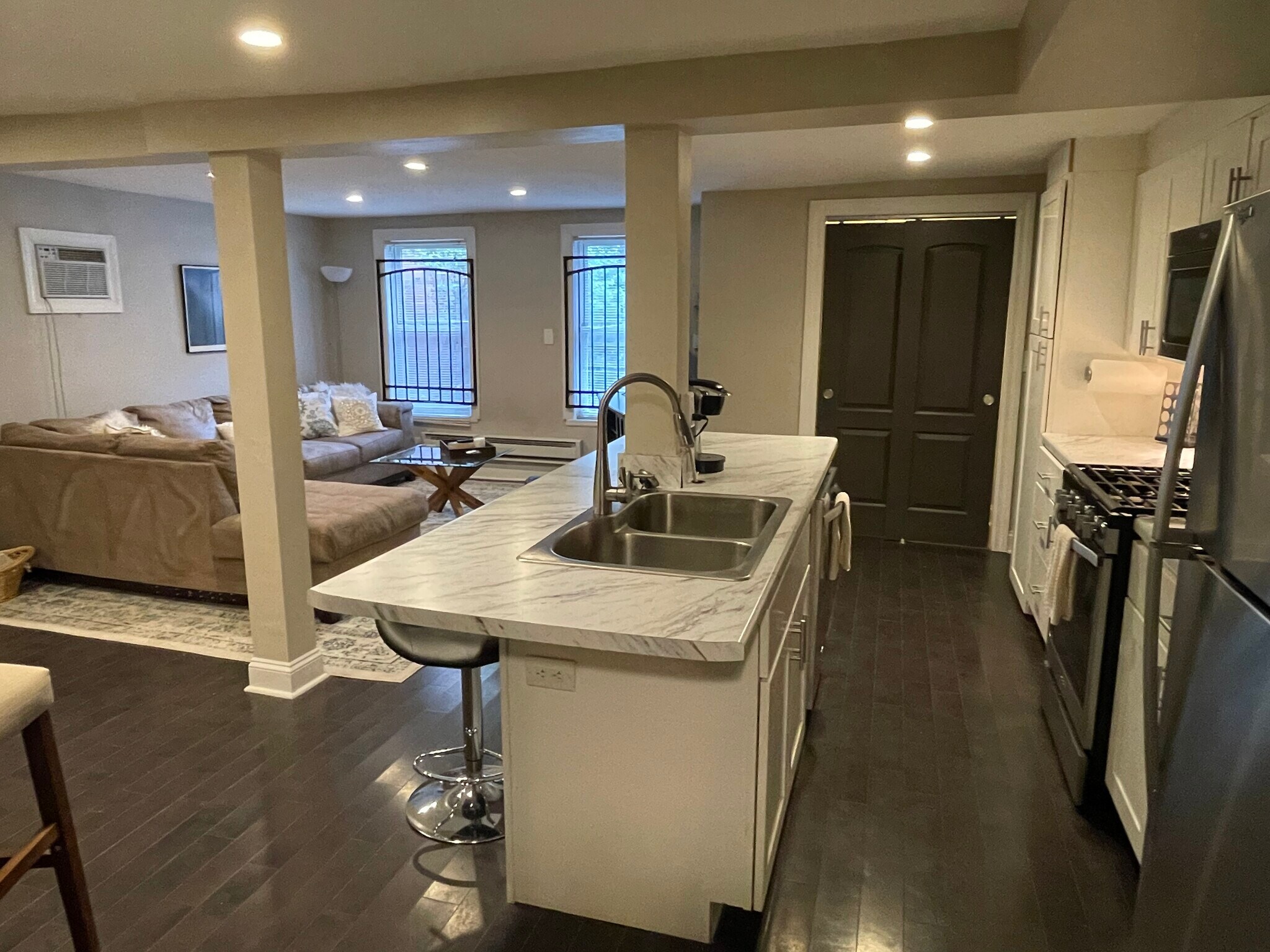 Building Photo - 2509 N Halsted St