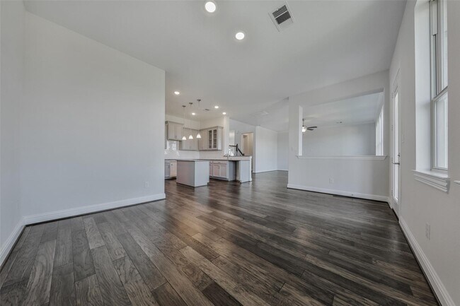 Building Photo - 3802 W Vicksburg Estates Dr