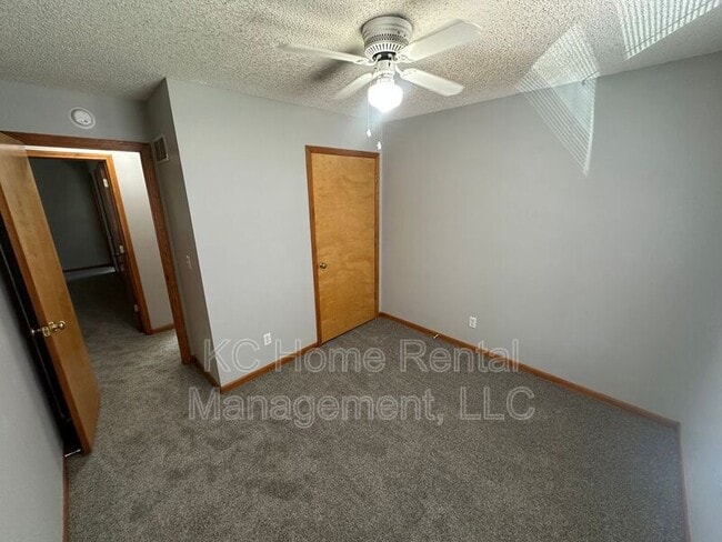 Building Photo - 7324 N Oakland Ave