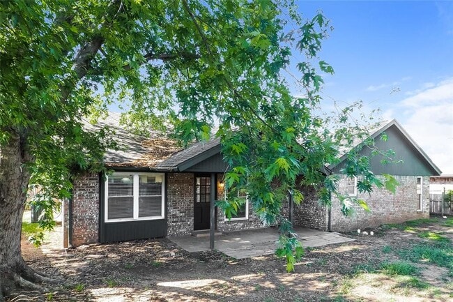 Building Photo - 6807 Cricket Canyon Rd