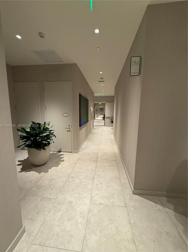 Building Photo - 77 SE 5th St