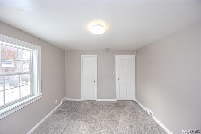 Building Photo - 1629 10th St