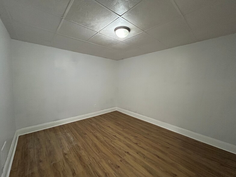Building Photo - 1406 Filbert St