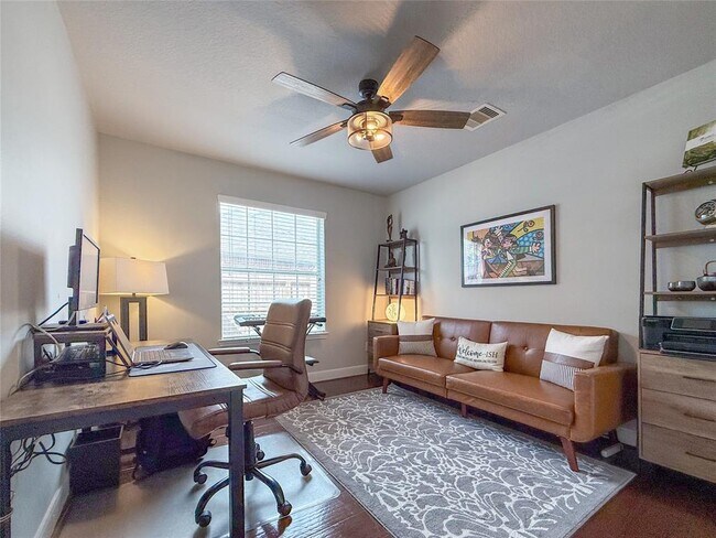 Building Photo - 2516 Spring Landing Dr