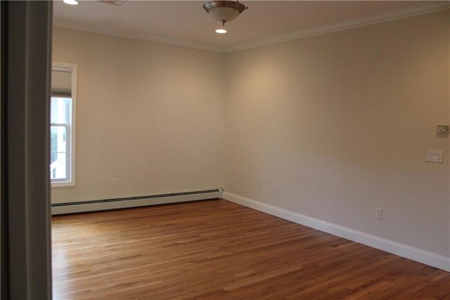 Building Photo - 5 Kristin Ct