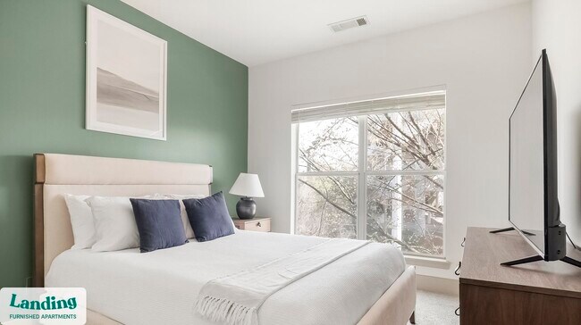 Building Photo - 349 Decatur St. SE