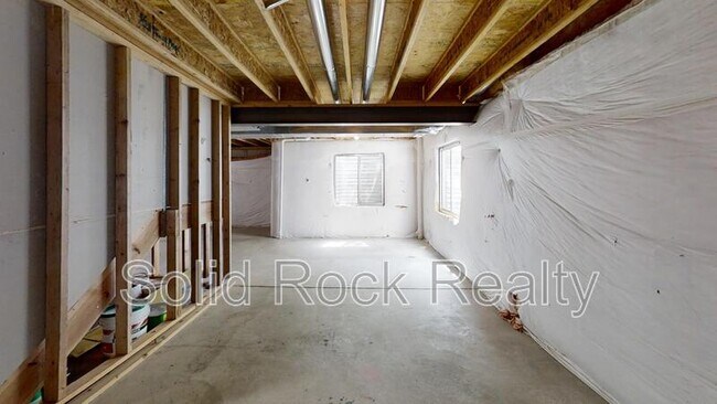 Building Photo - 4905 Teton Pl