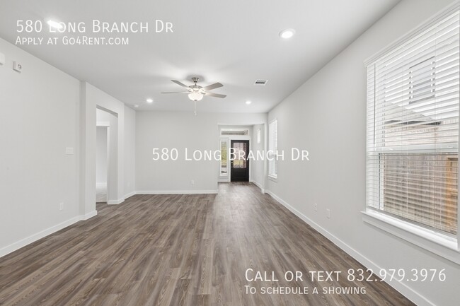 Building Photo - 580 Long Br Dr