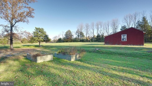 Building Photo - 53 Iron Bridge Rd