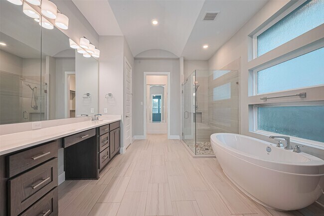 Building Photo - 1322 McMurtry Ridge Dr