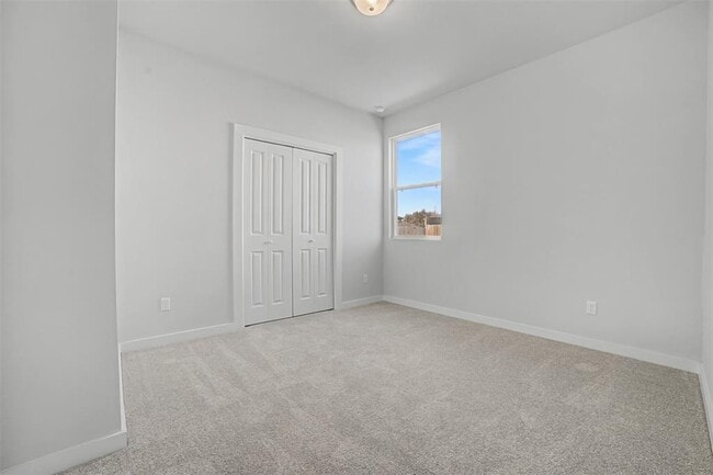 Building Photo - 17502 El Hidalgo Dr