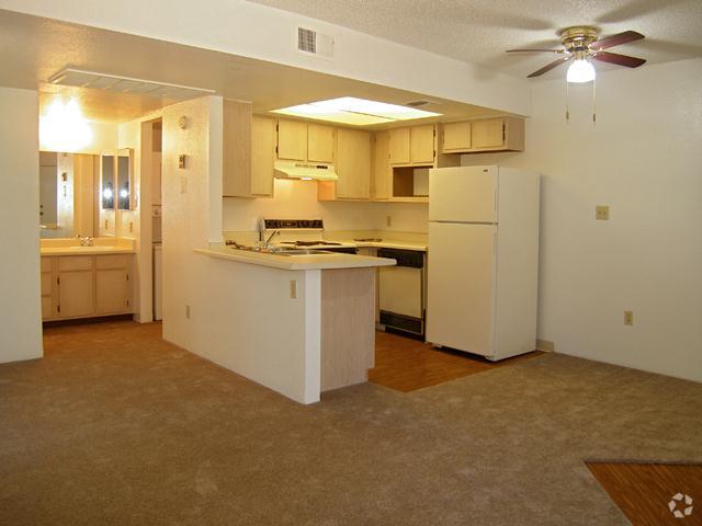 Studio Kitchen - Butterfield Apartments