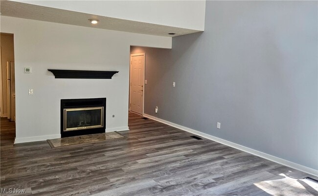 Building Photo - 1369 Bobby Ln
