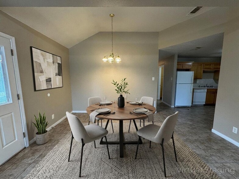 Building Photo - 4706 John David Dr