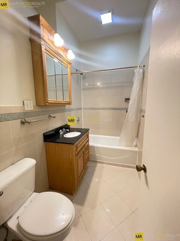 Building Photo - 43 Bay State Rd