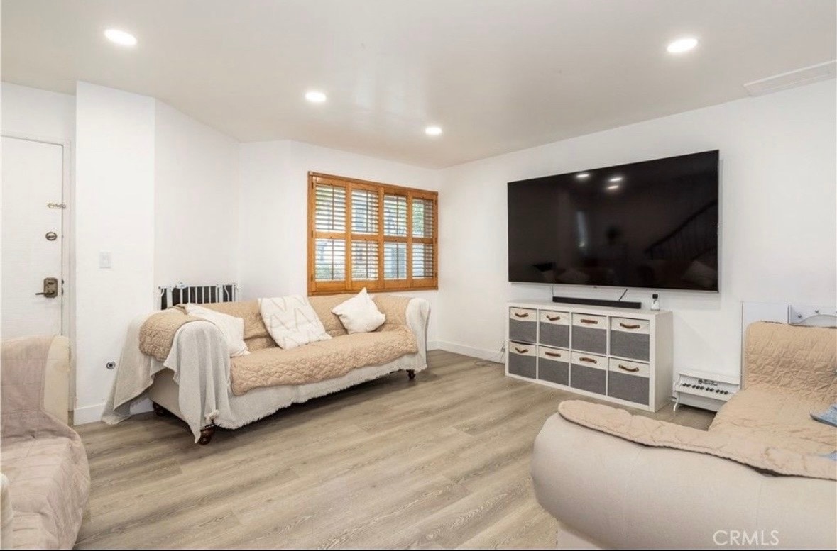 Building Photo - 19221 Sherman Way