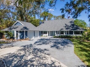 Building Photo - 4202 Deepwater Ln