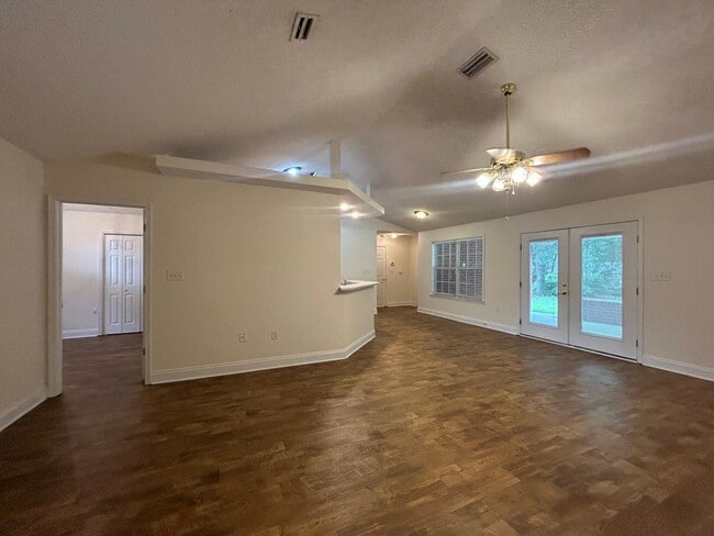 Building Photo - 3221 Twilight Dr