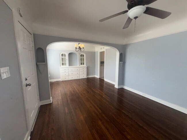 Building Photo - 4006-4008 DELTA STREET