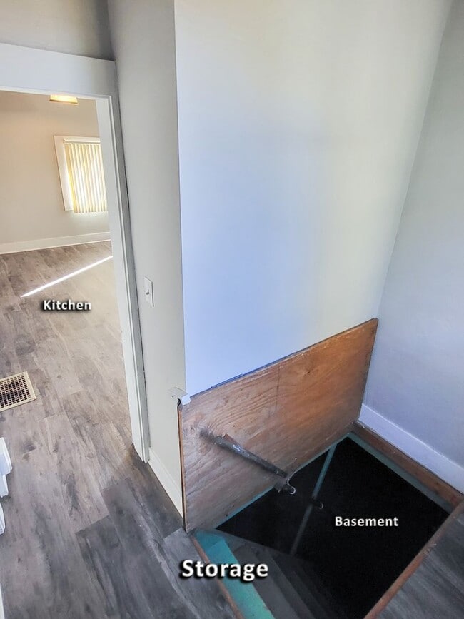 Building Photo - 3 Bedroom 2 Bath Home for Rent!