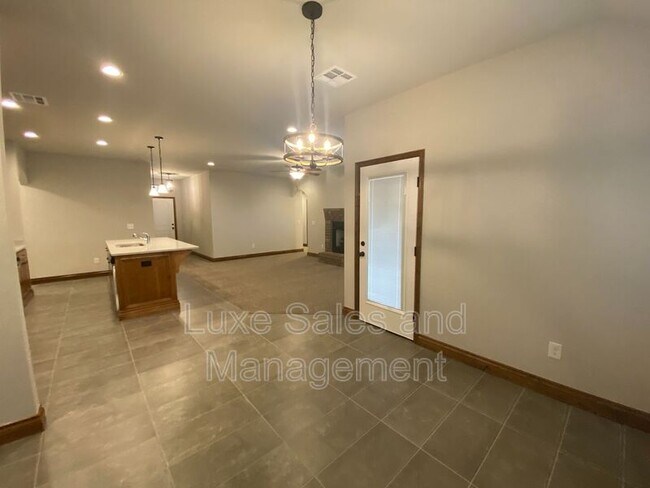 Building Photo - 7117 Daxton Ct