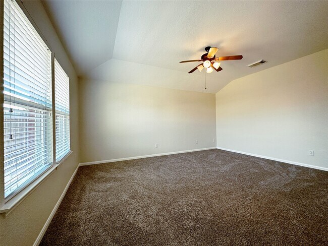 Building Photo - 10210 Canyon Rose Ln
