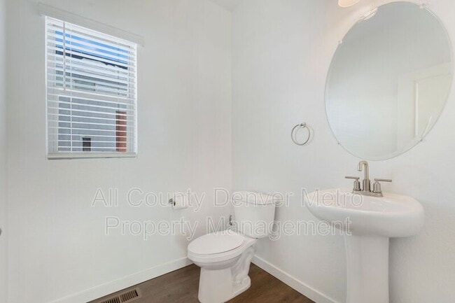 Building Photo - 15225 W 68th Pl