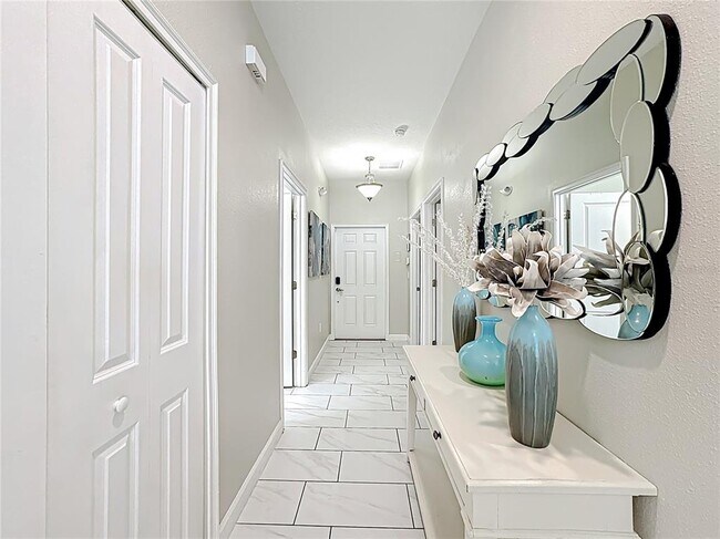 Building Photo - 1596 Moon Valley Dr