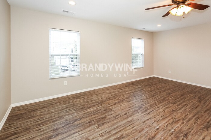 Building Photo - 8950 Chalkstone Rd