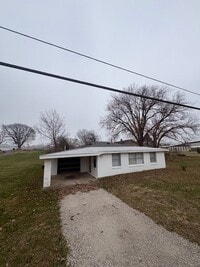 Building Photo - Single Family Home in East Peoria IL