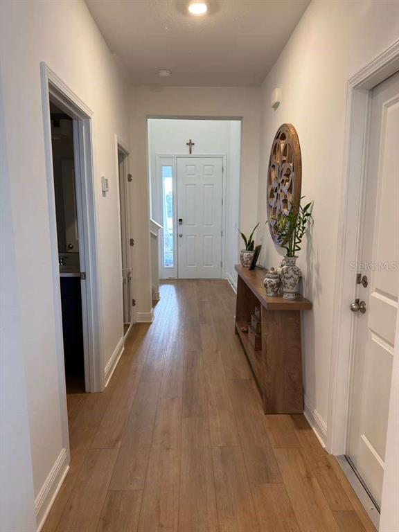 Building Photo - 1656 Pyramid Hl St