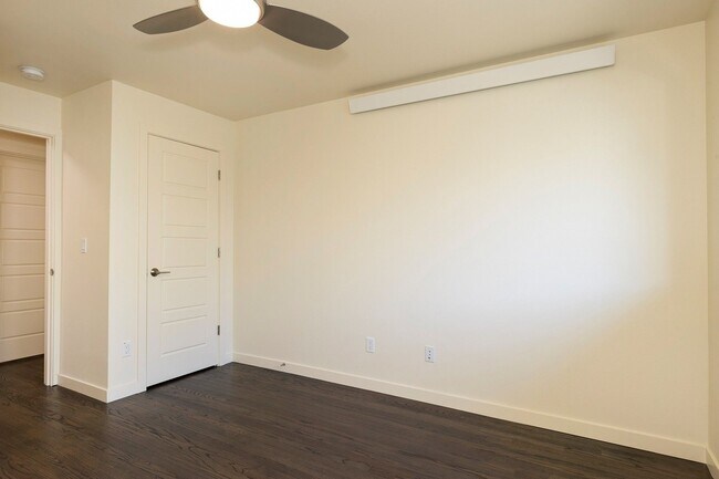 Building Photo - Spacious 2BR Home – Private Entry, In-Unit Washer & Dryer, Quartz Finishes & Pet Friendly Living ...