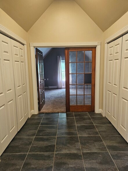 Bedroom - 105 Laverack Ave